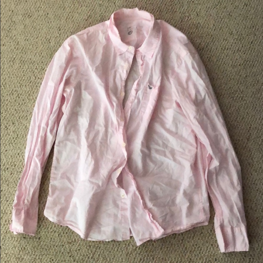 American Eagle Light Pink Button-down Shirt